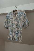 1970's FLORAL PUFF SLEEVE PEPLUM TOP | SIZE M