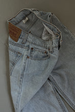 EARLY 1990's LEVI'S 512 SLIM FIT DENIM | SIZE 26