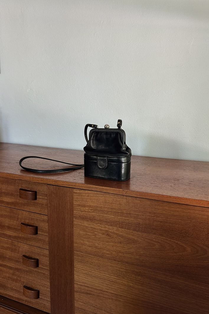 1990's BLACK SOFT LEATHER BOX BAG