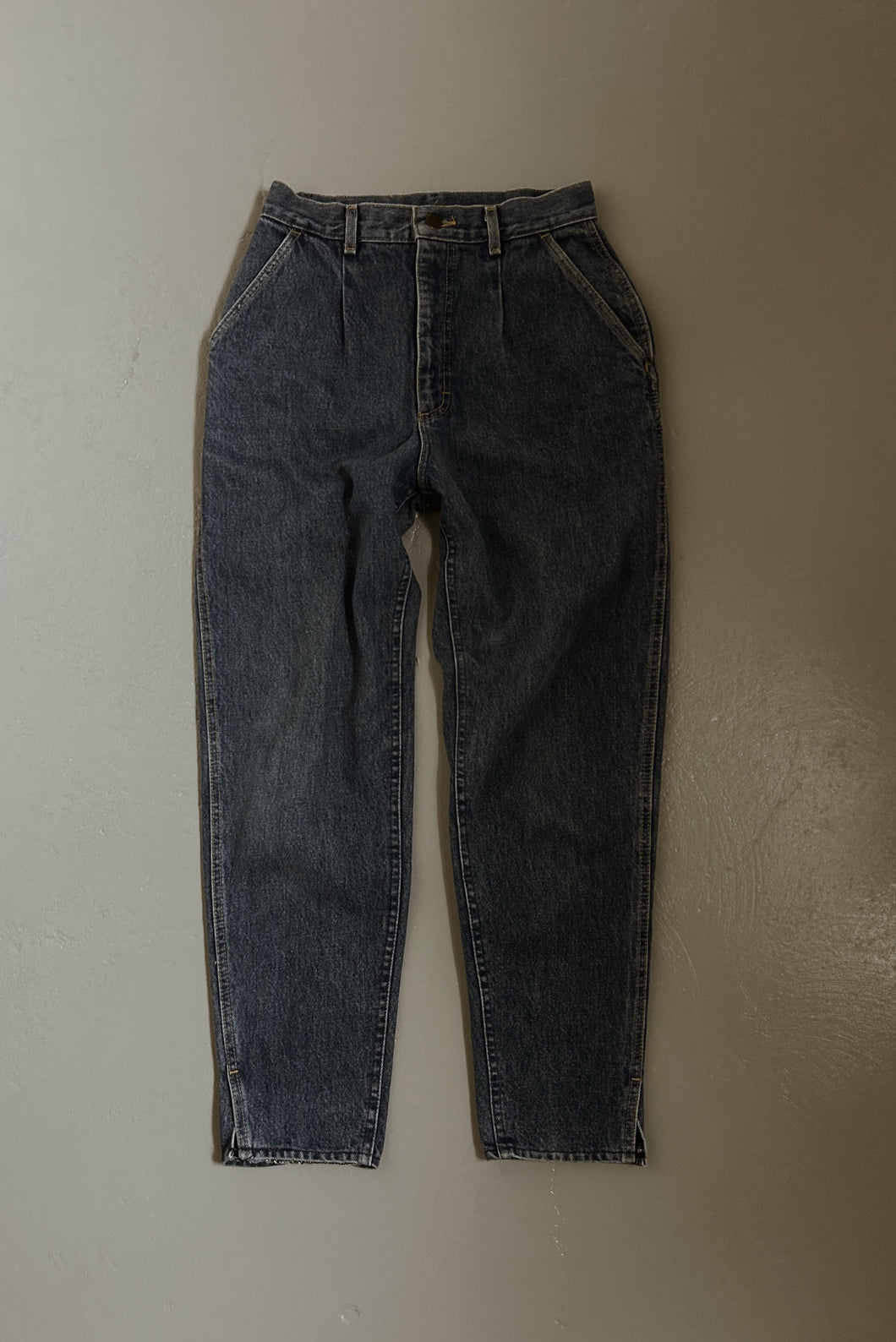 1980's LEE PLEATED PINCH WAIST BARREL DENIM | SIZE 26/27