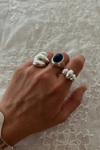 1980's 925 STERLING SILVER MODERNIST SHELL RING | SIZE 6