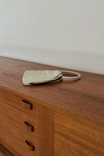 1960's MOD CREAM LEATHER CLUTCH HANDBAG