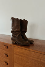 1980's RED WING DISTRESSED LEATHER PECOS COWBOY BOOTS | SIZE 7.5