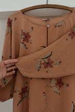 1990's CALVIN KLEIN PURE SILK FLORAL BLOUSE | SIZE S/M