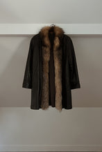 1980's CHOCOLATE LEATHER + FUR TRIM COAT | SIZE M/L