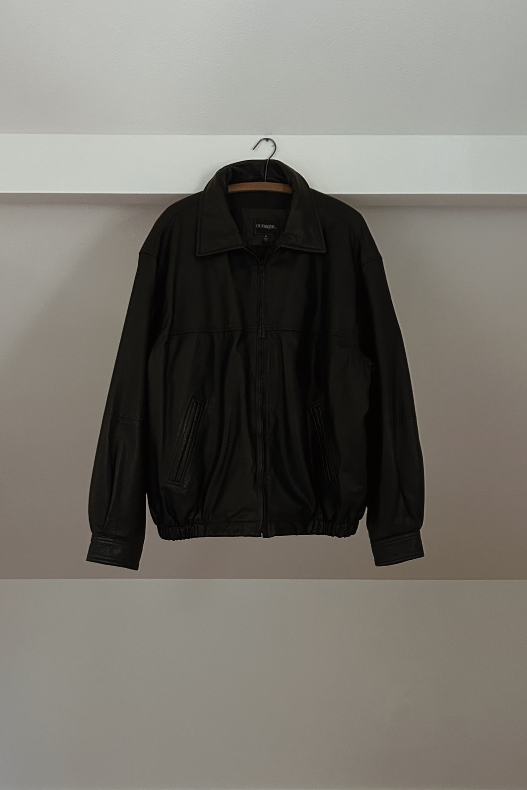 1990's BLACK PEBBLED LEATHER BOMBER JACKET | SIZE XL
