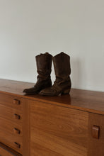 1980's RED WING DISTRESSED LEATHER PECOS COWBOY BOOTS | SIZE 7.5