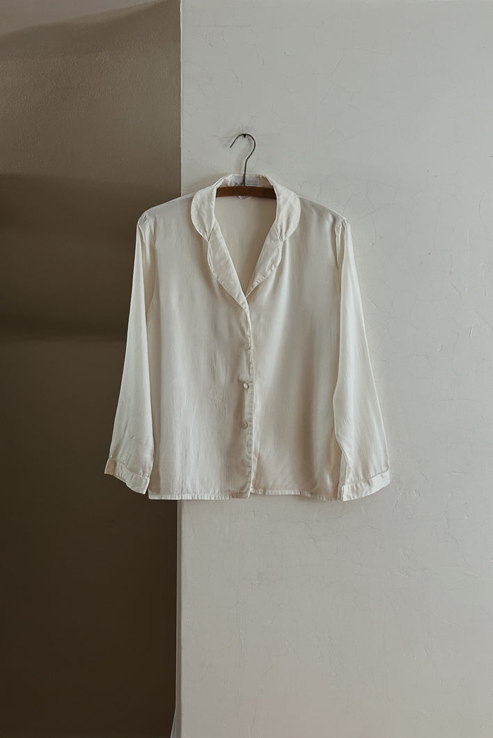 1980's PURE SILK BUTTON BLOUSE