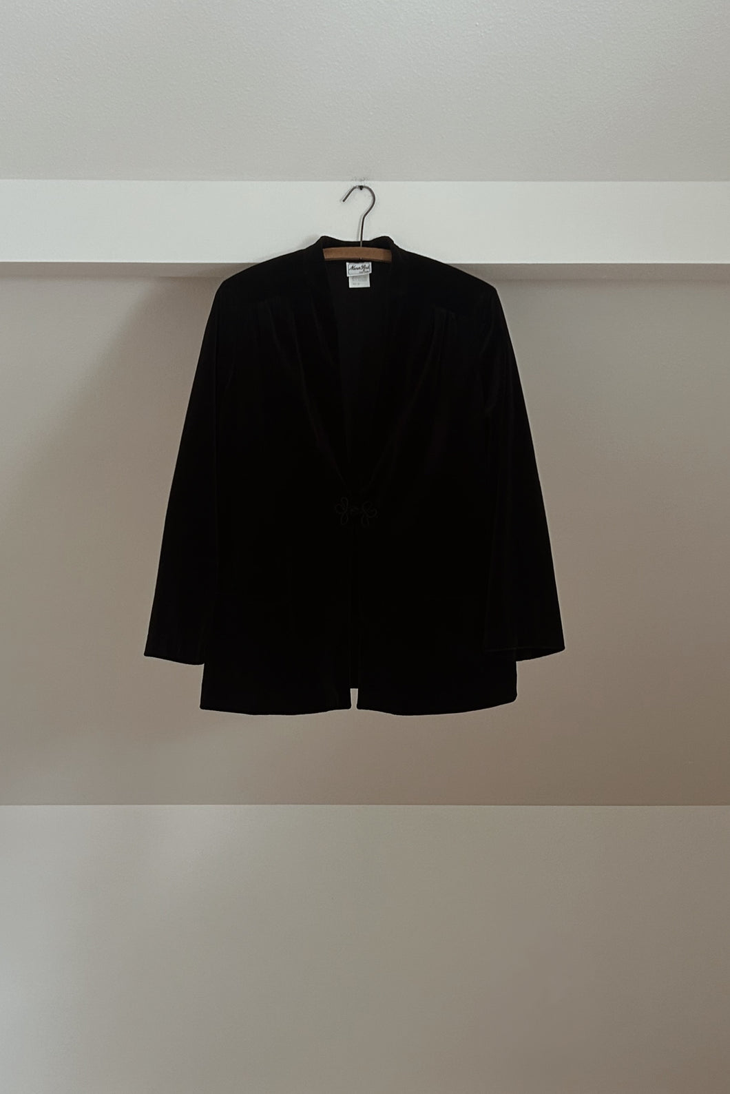 1990's BLACK VELVET FROG CLOSURE JACKET | SIZE L/XL