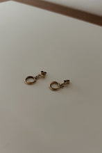 1970's GOLD FILL ROPE LOOP POSTS