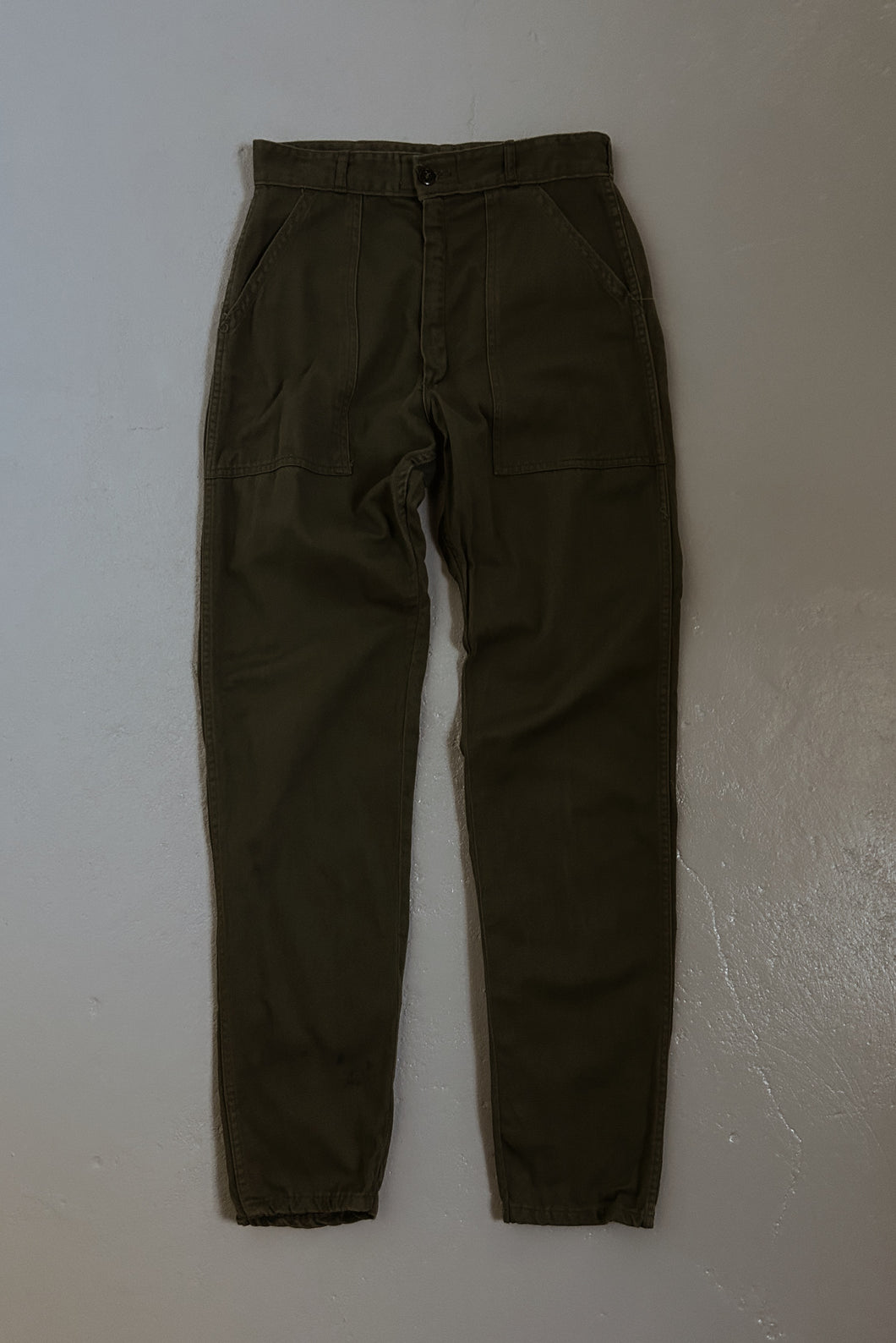 1980's HIGH RISE SLIM CUT COTTON MILITARY FATIGUES | SIZE 27