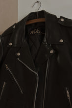 1980's CLASSIC BLACK LEATHER BIKER JACKET | SIZE M