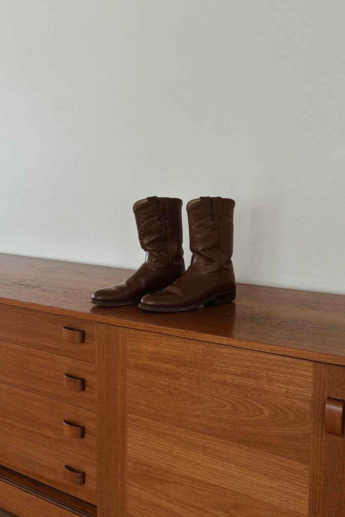 1980's JUSTIN CHOCOLATE LEATHER BOOTS | SIZE 7.5