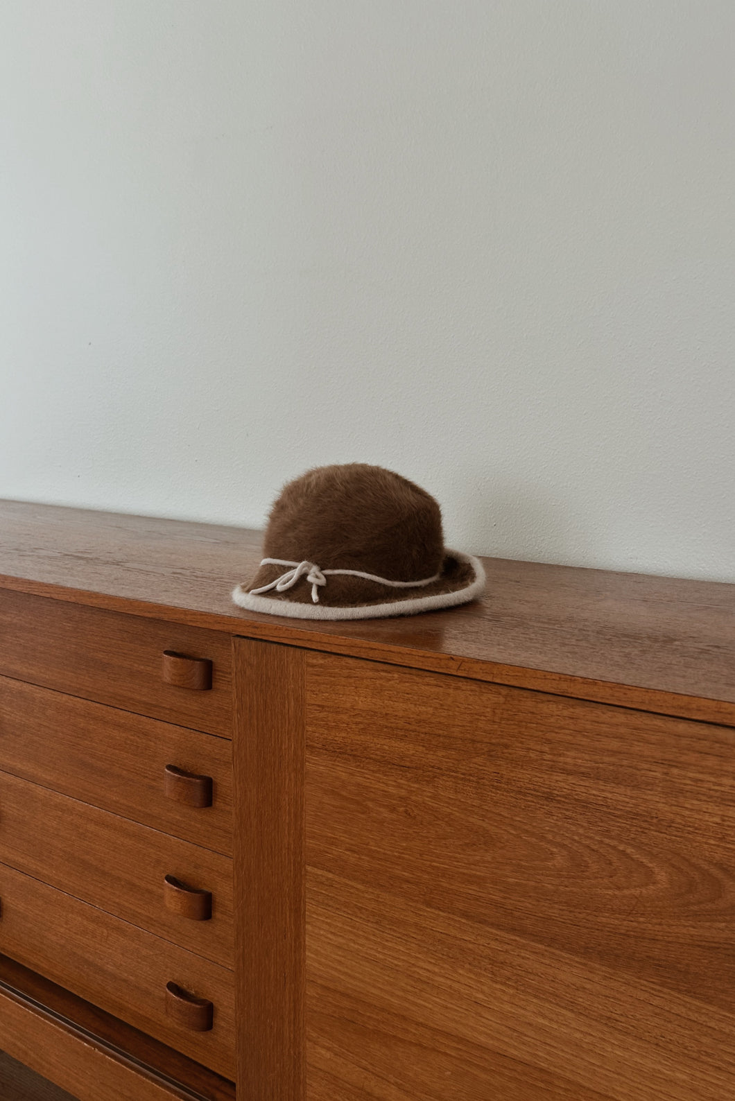 1960's KANGOL RABBIT ANGORA CLOCHE HAT