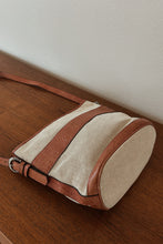 1980's WESTERN WOVEN BUCKET BAG