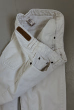 1990's BILL BLASS WHITE CROPPED MOM DENIM | SIZE 29
