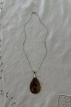 1990's CHUNKY AGATE  PENDANT ON LIQUID STERLING CHAIN
