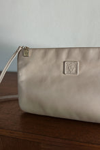 1990's AK CREAM FAUX LEATHER BAG