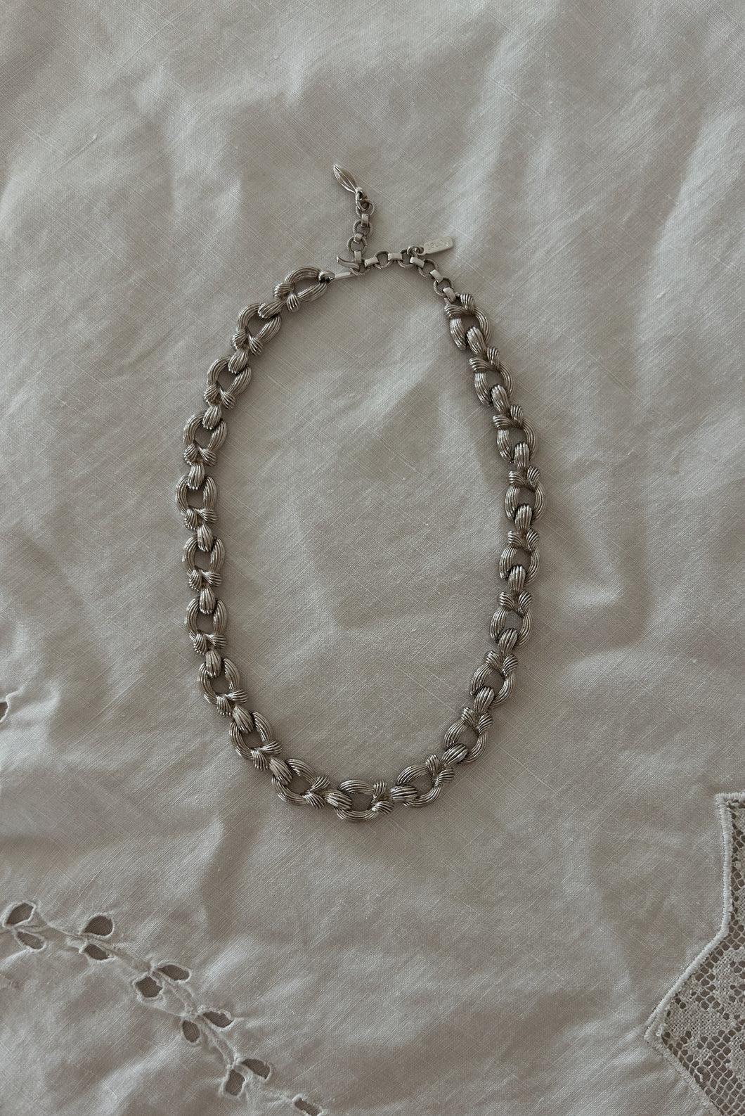 1990's MONET SILVER PLATE LINK CHAIN