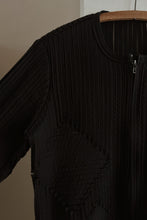 1990's BLACK ABSTRACT PLEATED COTTON JACKET | SIZE S/M