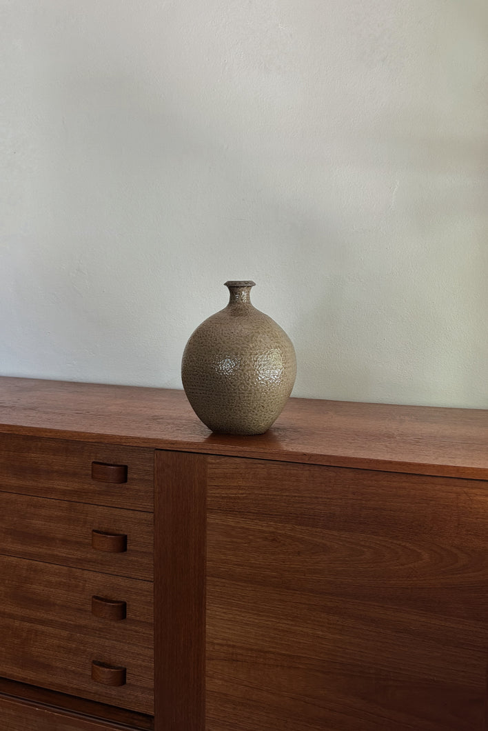 1970's HAND CAST OLIVE GLAZE CERAMIC VASE