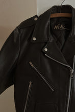 1980's CLASSIC BLACK LEATHER BIKER JACKET | SIZE M