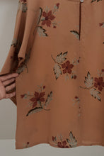 1990's CALVIN KLEIN PURE SILK FLORAL BLOUSE | SIZE S/M
