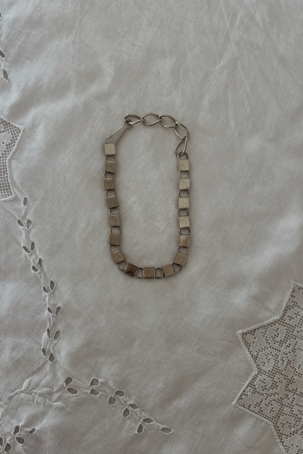 1990's SILVER PLATE LINK CHOKER