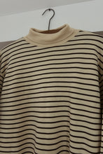 1980's CHOCOLATE STRIPE KNIT TNECK JUMPER