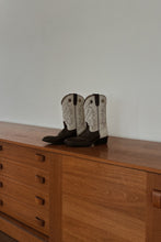 1980's CHOCOLATE + CREAM LEATHER COWBOY BOOTS | SIZE 6