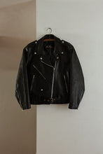 1980's CLASSIC BLACK LEATHER BIKER JACKET | SIZE M