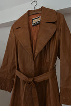 1970's TAWNY DIAMOND PATCHED LEATHER TRENCH | SIZE S/M