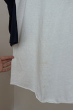 1980's TAKES A STUD TO BUILD A HOUSE BASEBALL TEE | SIZE M