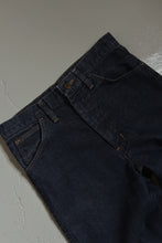 1970's WRANGLER CLASSIC HIGH RISE DARK KICKS | SIZE 27