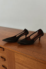 1990's PLINER BLACK LEATHER + NYLON WINGTIP POINTED KITTEN HEELS | SIZE 6