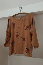 1990's CALVIN KLEIN PURE SILK FLORAL BLOUSE | SIZE S/M