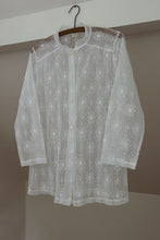 1970's WHITE LACE BUTTON BLOUSE | SIZE M