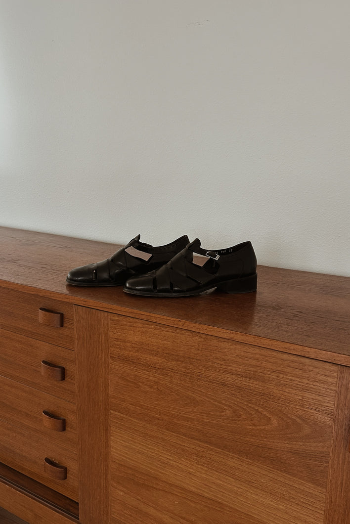 1990's COLE HAHN ITALIAN LEATHER FISHERMAN BROGUES | SIZE 9.5