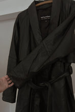 1990's WILSONS CLASSIC BLACK LEATHER TRENCH JACKET | SIZE S/M