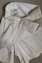 1990's WHITE COTTON PLEATED TROUSER SHORTS | SIZE 26