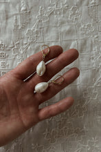 FRESHWATER PEARL GOLD FILL DROP EARRINGS