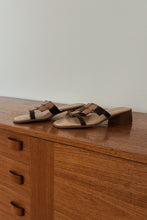 1990's PATCHED LEATHER HEELED SANDALS | SIZE 9.5
