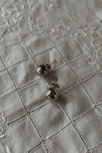 1980's HAMMERED STERLING BALL POSTS I