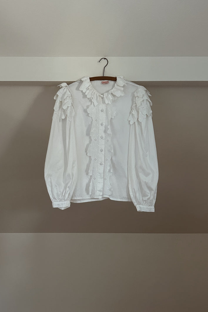 1980's EMBROIDERED RUFFLE BUTTON BLOUSE | SIZE S/M