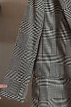 1990's PURE WOOL HOUNDSTOOTH BLAZER
