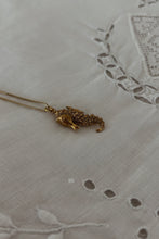 1980's GOLD PLATED SEAHORSE PENDANT ON GOLD VERMEIL CUBE CHAIN