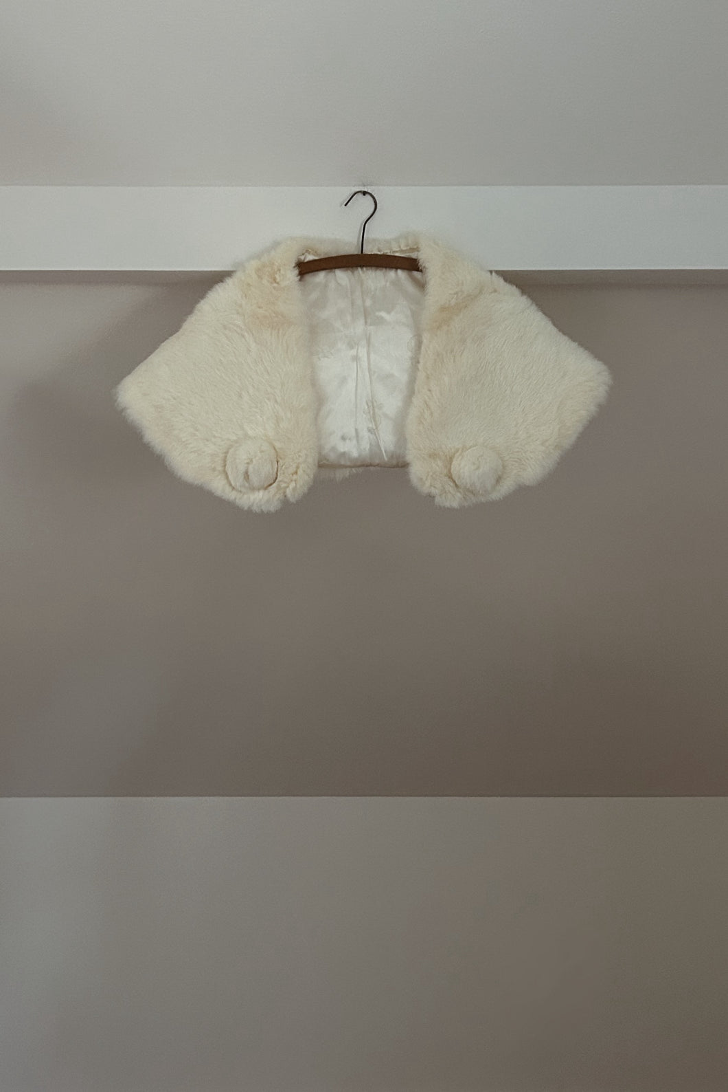 1950's RARE CREAM FUR STOLE