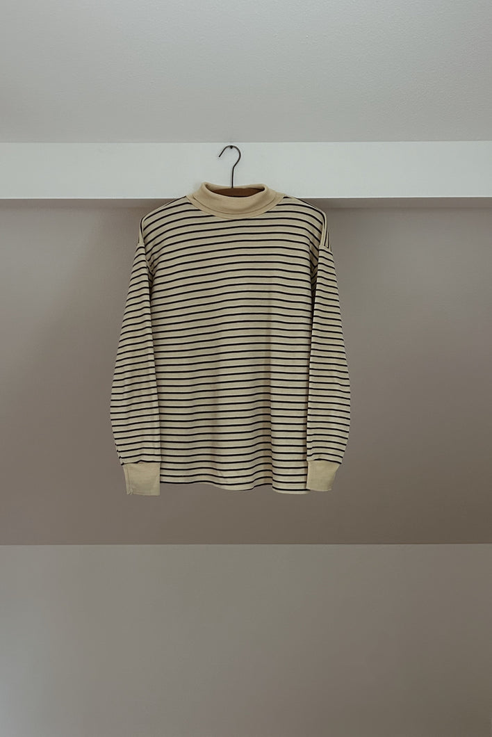 1980's CHOCOLATE STRIPE KNIT TNECK JUMPER