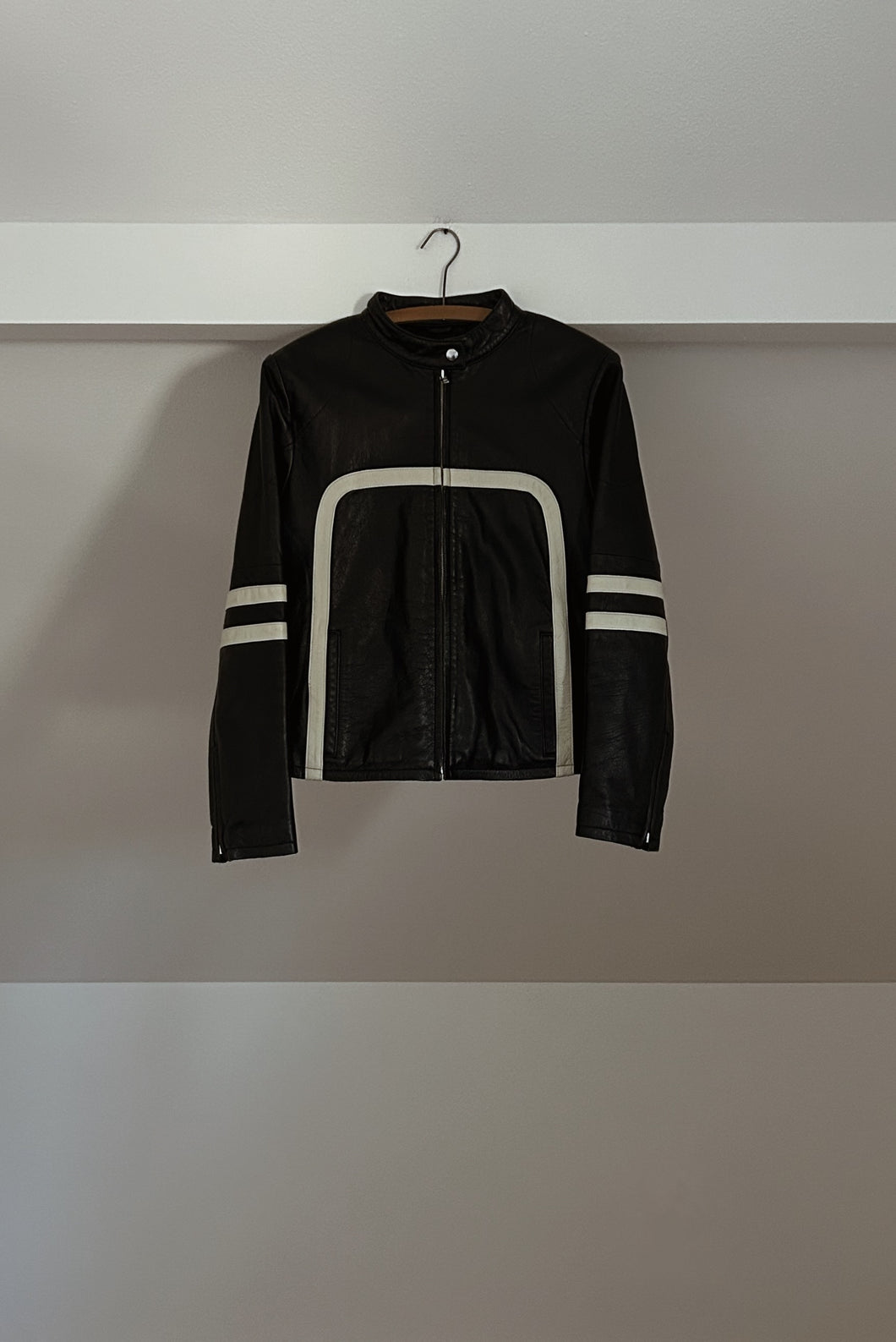 LATE 1990's RARE WILSONS MAXIMA LEATHER MOTO JACKET | SIZE M