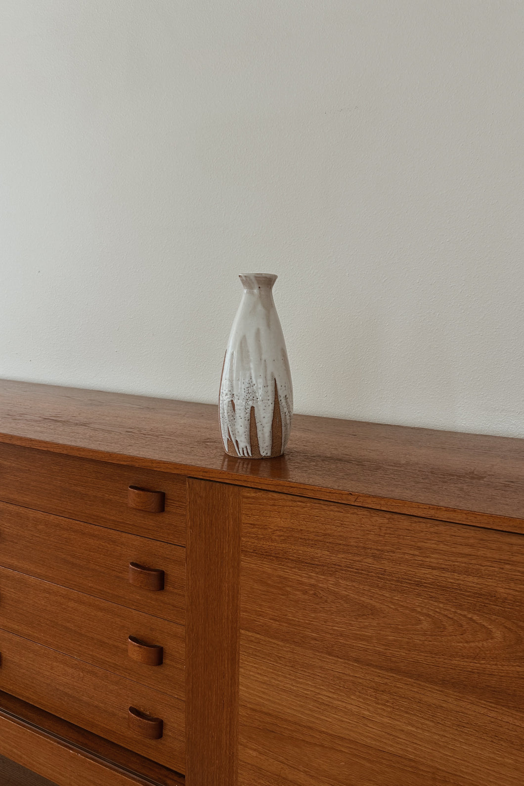 1970's SPECKLE GLAZED STUDIO CERAMIC VASE | 11